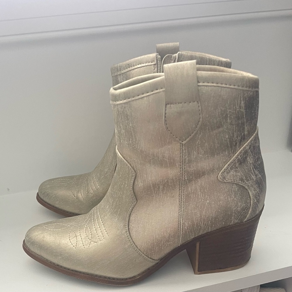 Stylish Gold Ankle Boots
